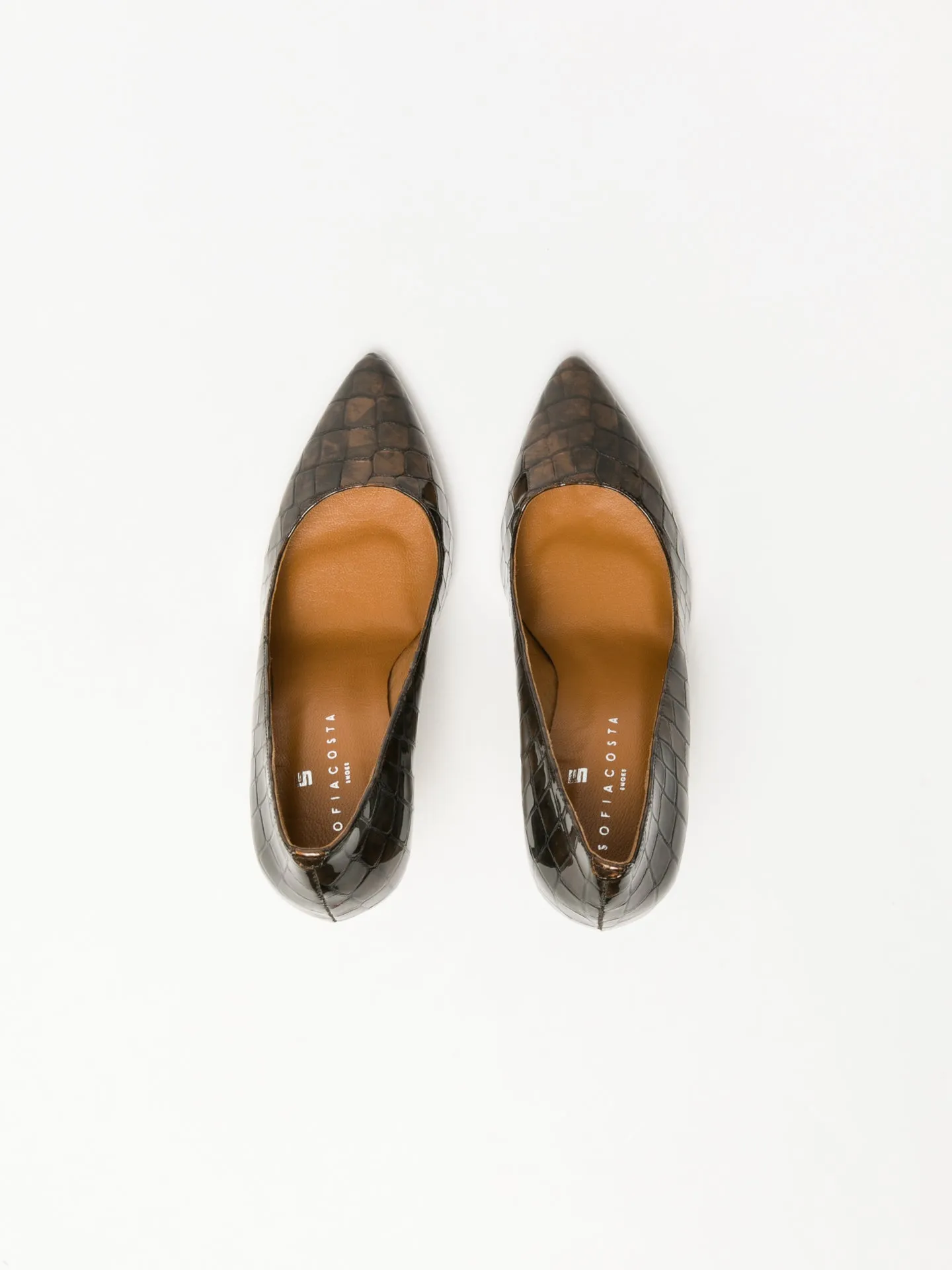 Brown Pointed Toe Shoes