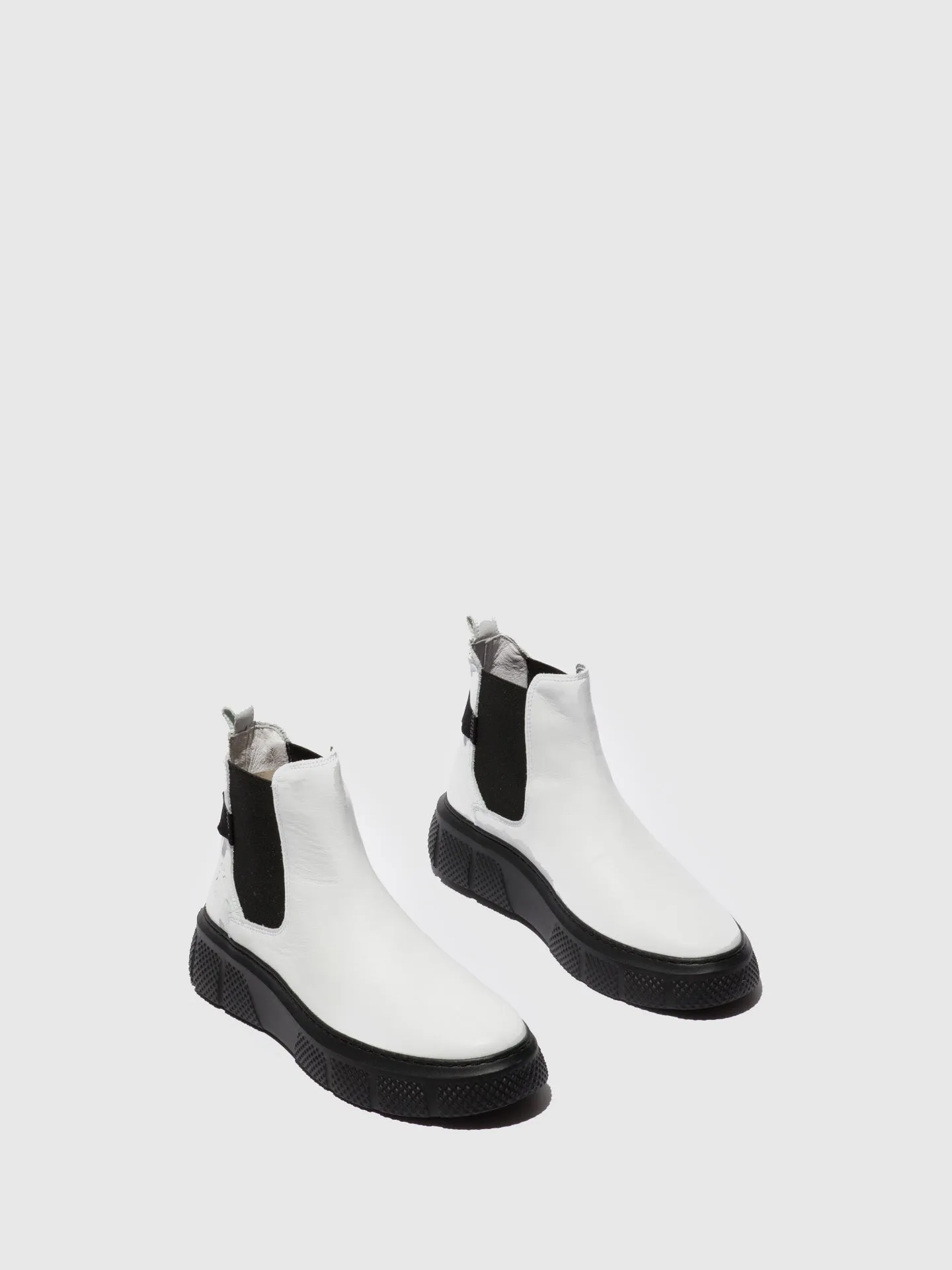 Chelsea Ankle Boots EBBE479FLY DUBLIN WHITE (BLACK SOLE)