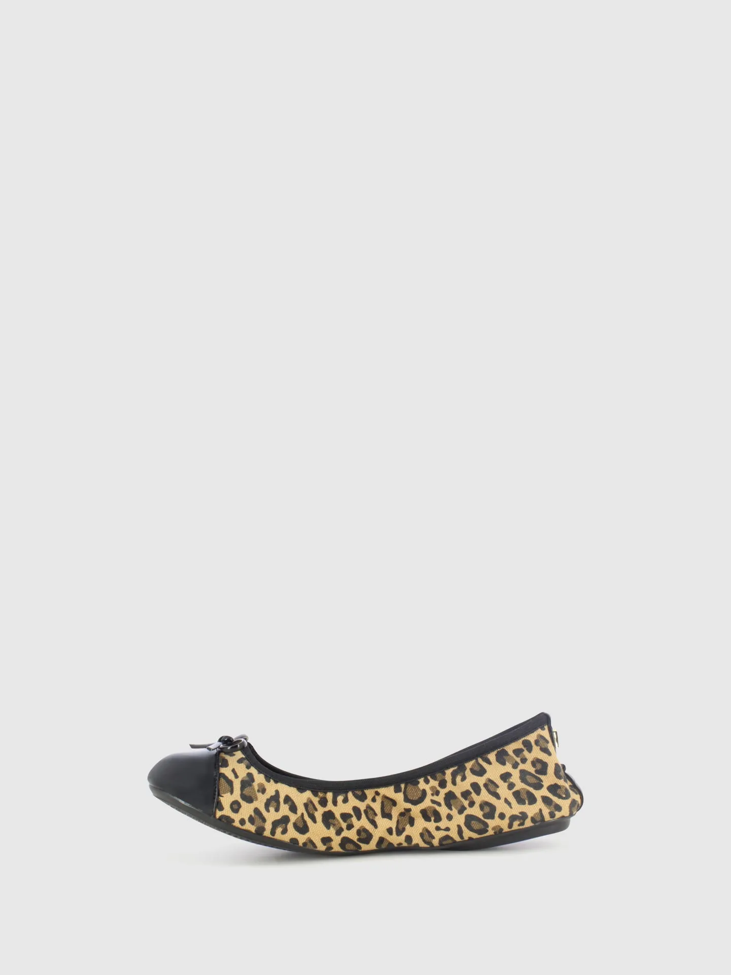 Leopard Round Toe Ballerinas
