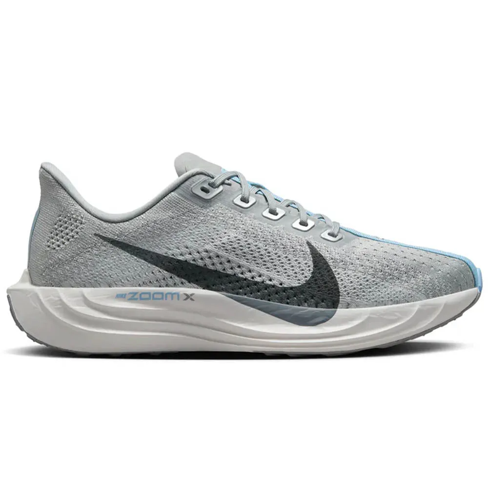 Women's Nike Pegasus Plus